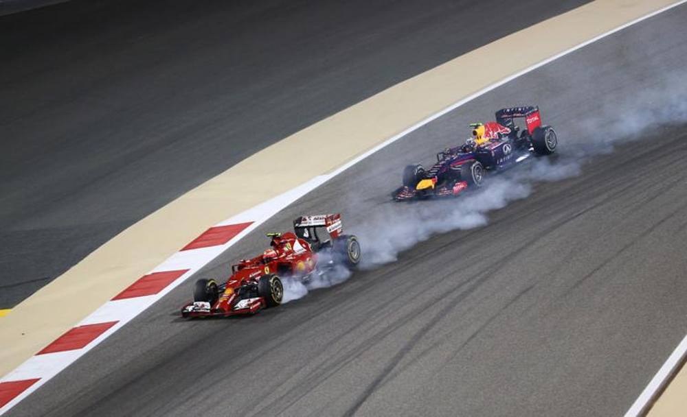 Duello Raikkonen-Ricciardo. Afp
